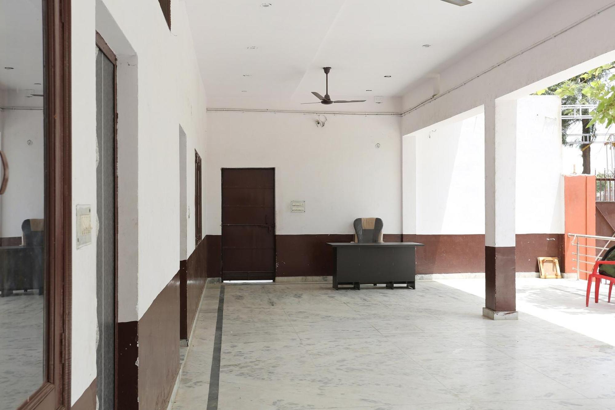 Spot On Angel Garden Hotel Aligarh Exterior photo